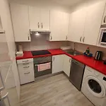 Rua Nova Apartment,3 Dormitorios, Ps4 Y Netflix, A 200m Catedral Appartement *