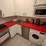 Rua Nova Apartment,3 Dormitorios, Ps4 Y Netflix, A 200m Catedral Appartement *