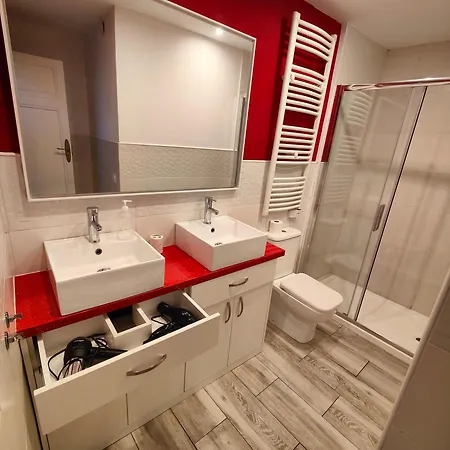 Rua Nova 28, 3 Dormitorios, Wifi, Ps4 Y Netflix, A 200m Catedral Apartman Santiago de Compostela