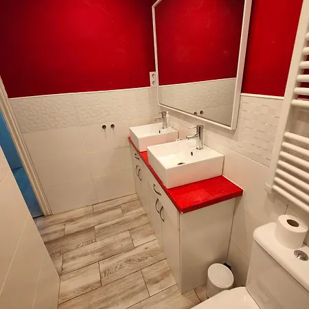 Rua Nova 28, 3 Dormitorios, Wifi, Ps4 Y Netflix, A 200m Catedral * Santiago de Compostela