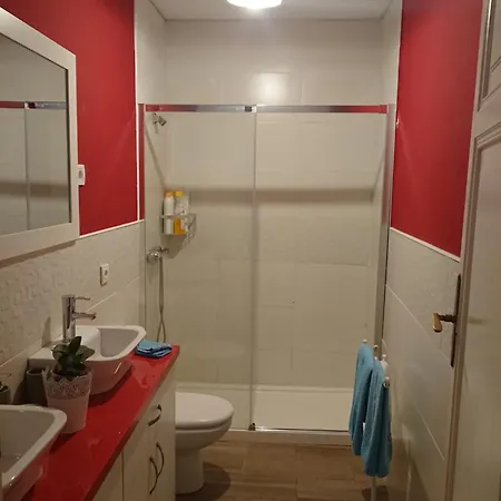 Rua Nova Apartment,3 Dormitorios, Ps4 Y Netflix, A 200m Catedral *