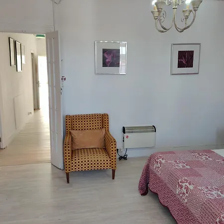 Rua Nova 28, 3 Dormitorios, Wifi, Ps4 Y Netflix, A 200m Catedral 圣地亚哥－德孔波斯特拉