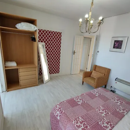 Rua Nova 28, 3 Dormitorios, Wifi, Ps4 Y Netflix, A 200m Catedral * Santiago de Compostela