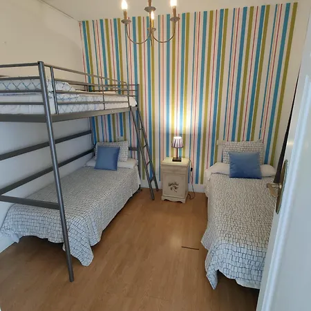 Rua Nova 28, 3 Dormitorios, Wifi, Ps4 Y Netflix, A 200m Catedral Apartman