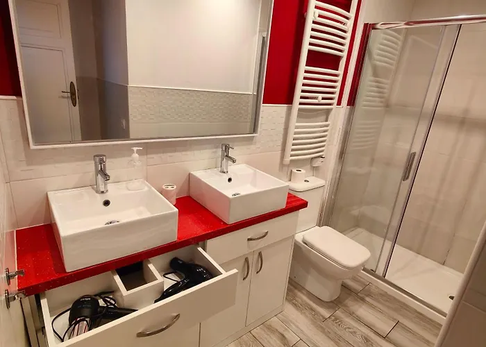 Rua Nova 28, 3 Dormitorios, Wifi, Ps4 Y Netflix, A 200m Catedral Apartman Santiago de Compostela