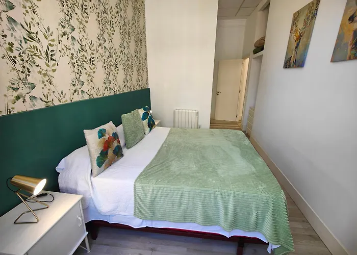 Rua Nova 28, 3 Dormitorios, Wifi, Ps4 Y Netflix, A 200m Catedral Apartman