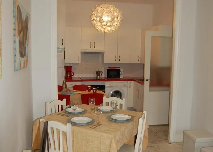 Apartman Rua Nova 28, 3 Dormitorios, Wifi, Ps4 Y Netflix, A 200m Catedral *