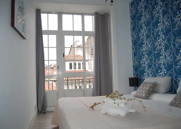 Rua Nova 28, 3 Dormitorios, Wifi, Ps4 Y Netflix, A 200m Catedral Santiago de Compostela