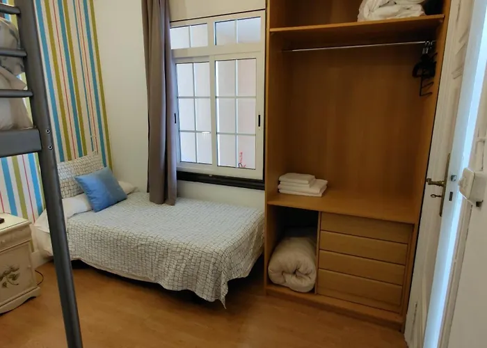 Rua Nova 28, 3 Dormitorios, Wifi, Ps4 Y Netflix, A 200m Catedral * Santiago de Compostela